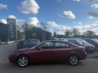Ford Mondeo 1.8-16V Trend AIRCO,CRUISE,ELEKT PAKKET,CENTRALE DEURVERGRENDELING OP AFSTAND,MULTIMEDIA