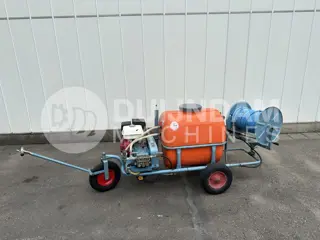Empas 36-50-200 spuitwagen 200 liter met benzinemotor