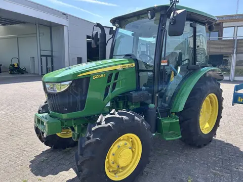 John Deere 5058E-775798