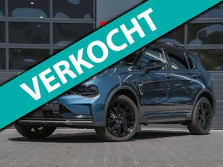 Lynk & Co 01 1.5 Black Edition Pano|360° Camera|ACC|Trekhaak|Navi|Carplay