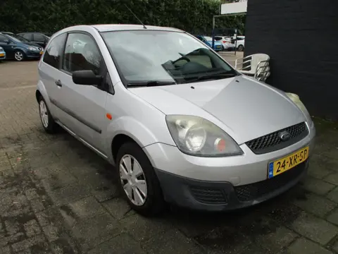 Ford Fiesta 1.3-8V Cool & Sound APK 9-2026!