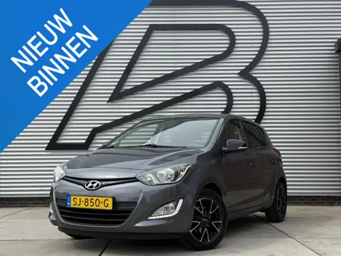 Hyundai i20 1.2i Business Edition 1e Eigenaar|Airco|Cruise|LM Velgen|APK tot 04-2027