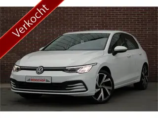 Volkswagen Golf 1.0 eTSI Life Business 110PK |ACC|STUUR-STOELVERWARMING|18-INCH|CARPLAY|