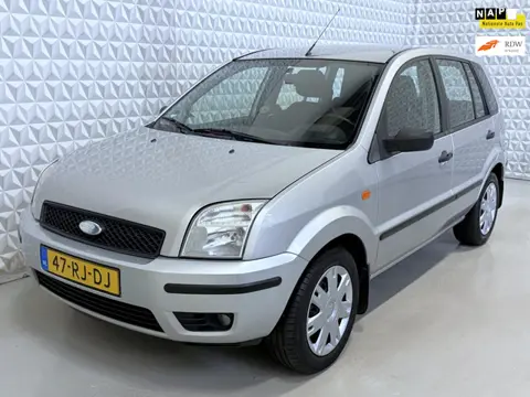 Ford Fusion 1.6-16V Trend Airco AUTOMAAT / 111.000km (2005)