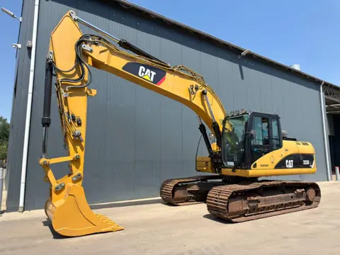 Cat 323D L (bj 2008)