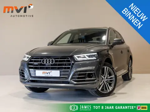 Audi Q5 55 TFSI e quattro Competition 367pk / Panorama dak / Adaptieve cruise control / Stoelverwarm