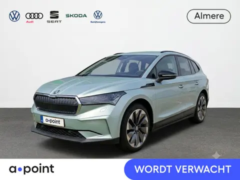 Skoda Enyaq iV 60 170pk | Navigatie | 21 inch Lichmetalen velgen | Parkeercamera | Apple carplay /- 