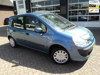 Renault Grand Modus 1.2-16V Expression Automaat