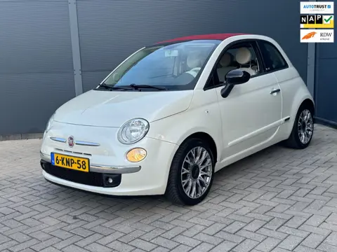 Fiat 500 0.9 TwinAir Lounge Cabrio / Leer / Nap