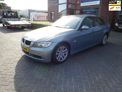 BMW 3-serie 318i High Executive Inruil Koopje APK 20-1-2027