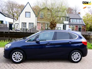 BMW 2-serie Active Tourer 220i Exe Automaat 192pk Clima Cruise Navi PDC