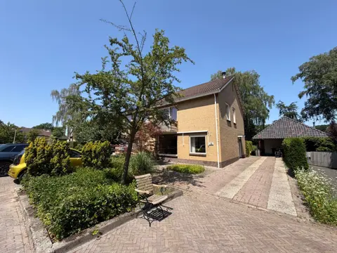 Woning aan de Demmerskamp te Enschede