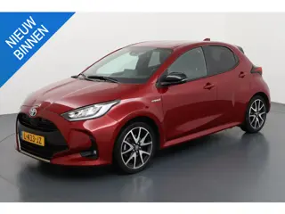 TOYOTA YARIS 1.5 HYBRID EXECUTIVE I AUTOMAAT I P-CAMERA I NAVIGATIE I APPLE CARPLAY I STOELVERWARMIN