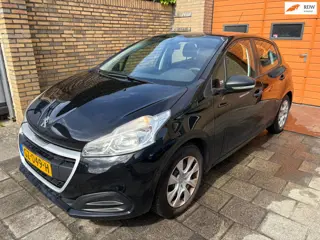 Peugeot 208 1.0 PureTech Access (Export)