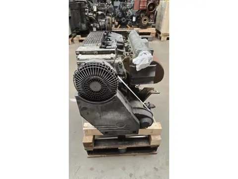 Deutz F4L1011F