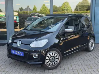 Volkswagen Up! 1.0 high up! BlueMotion Airco Lmv Navi Panodak