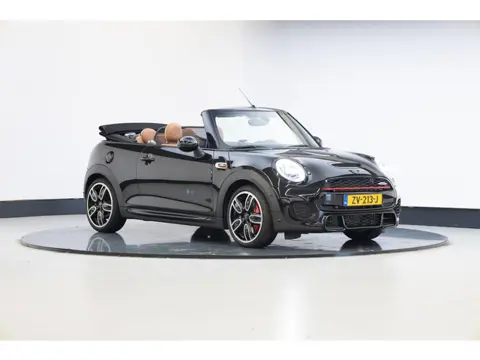 MINI Cabrio 2.0 John Cooper Works Chili | Camera | Dealer Onderhouden | Harman Kardon |
