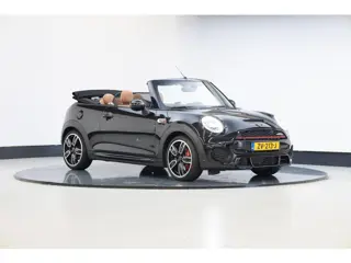 MINI Cabrio 2.0 John Cooper Works Chili | Camera | Dealer Onderhouden | Harman Kardon |