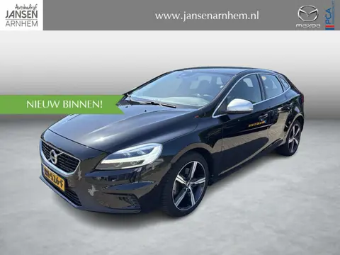 Volvo V40 2.0 T4 190PK Business Sport , Trekhaak, Half Leder, Navi, Clima, Cruise, LMV 17 Inch, All 