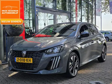 Peugeot 208 1.2 PureTech 100 Allure | ECC | PDC + Camera | LM Velgen | Apple CarPlay/Android Auto |