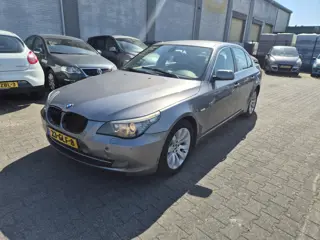 BMW 5-serie BMW 5-serie 520i Corporate Lease Business Line-AUTOMAAT