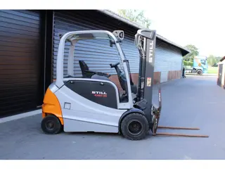 Still RX60 35 heftruck elektrische triplex lepelverstelling sideshift