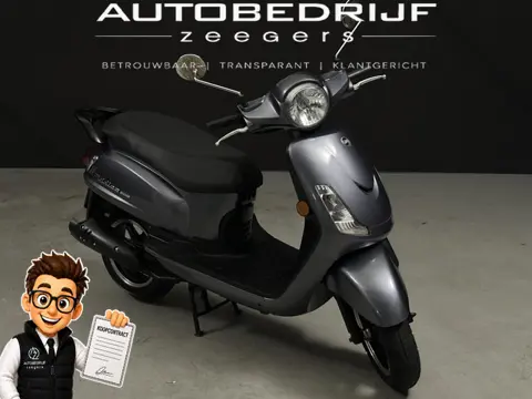 SYM Fiddle II snorscooter (bj 2019, automaat)