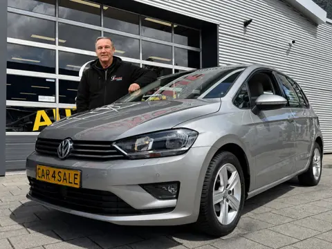 Volkswagen Golf Sportsvan 1.2 TSI Sound BlueMotion Navigatie / Apple CarPlay I Airco I PDC I Sport v