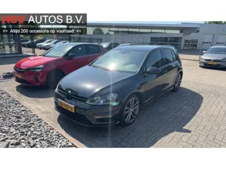 Volkswagen Golf 1.4 TSI ACT Connected Series navi LM aut