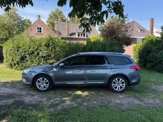 Citroen C5 Tourer 2.0 HDiF Exclusive AUTOMAAT EERSTE EIGENAAR DEALER ONDERHOUDEN WEINIG KM