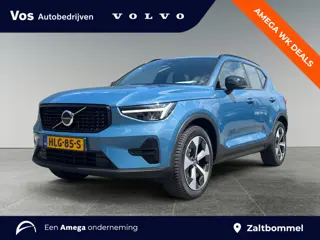 Volvo XC40 B4 Plus Dark | Harman Kardon | Elektrische stoelen met memory | Stoel & Stuurverwarming |