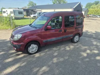 Renault Kangoo handel export 1.6-16V Privilège (bj 2005)