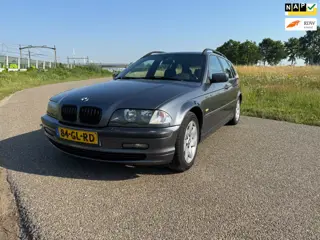 BMW 3-serie Touring 325i Executive | Automaat | Cruise | Climate