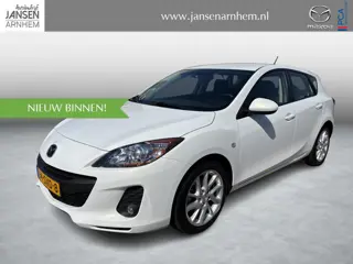 Mazda 3 HB 1.6 Navigator , Navi, Clima, Cruise, PDC, LMV 17 Inch, Bluetooth, Stoelverwarming, RVM