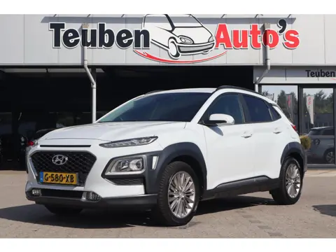 Hyundai Kona 1.0T Premium | Camera | Trekhaak | Cruise control | Climate control