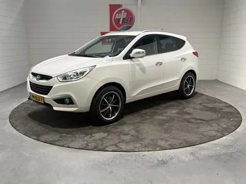 Hyundai ix35 2.0i Style Automaat, 18 inch, Cruise, Clima, Trekhaak, Parkeersensoren, Isofix, Prijs i