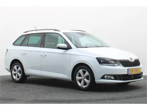 Škoda Fabia Combi 1.2 TSI JOY (bj 2016)