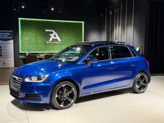 Audi A1 Sportback 1.0 TFSI Proline Panodak|Navi|PDC Blauw Metallic