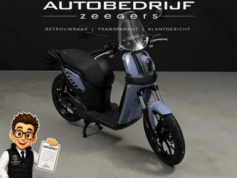 Fantic Issimo City L1 Bromscooter (bj 2026, automaat)
