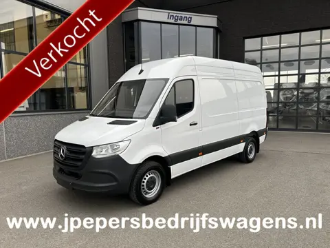 Mercedes-Benz Sprinter 317 CDI L2 H2 MBUX 10.25 / Navigatie / Camera / Parkeersensoren / Cruise cont