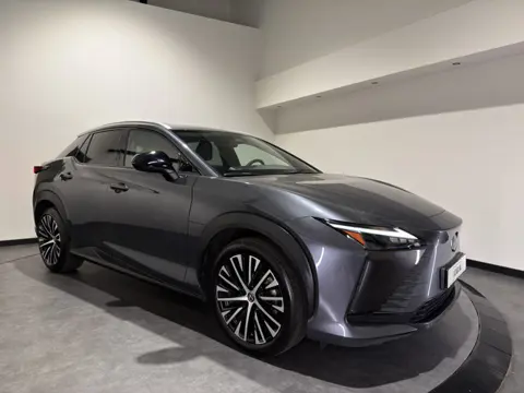 Lexus RZ 450e Executive Line 71 kWh | Leder interieur | Stoelen gekoeld & verwarmd | LMV 20" | Soh (
