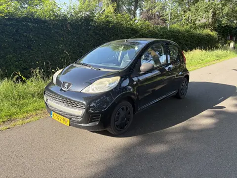 Peugeot 107 1.0-12V XR (bj 2009)