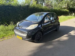 Peugeot 107 1.0-12V XR (bj 2009)