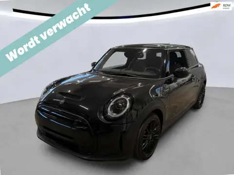 MINI Electric Cooper SE Electric Collection|Black Style|Automaat|Led|Navi|Panodak|SportstoelenSOH 95
