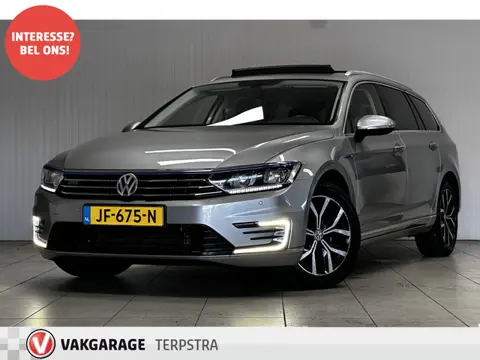 Volkswagen Passat Variant 1.4 TSI GTE Highline/ Trekhaak/ 17'' LMV/ Panorama-Dak/ Keyless-GO/ LED Ko