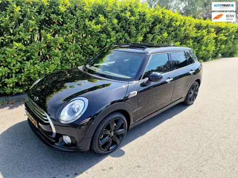 Mini Clubman 1.5 Cooper Chili Pannodak Automaat