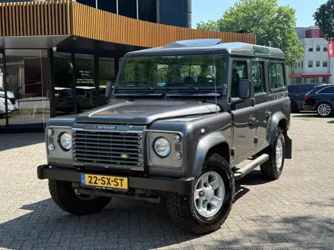 Land Rover Defender 2.5 TD5 110 SW XTech|Rijklaar!|9-Zits|Schuifdak|Trekhaak|Stoelverwarming|Nieuwe 