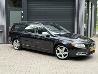 Volvo V70 1.6 T4 R-Design