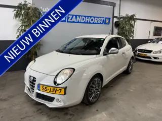 Alfa Romeo MiTo 1.4 T-Jet 155PK // NL auto // Carplay