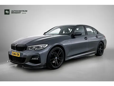 BMW 3-serie 320i High Executive M-pakket Performance(Dealer OndH, Camera, Carplay, StoelV, Navi Prof